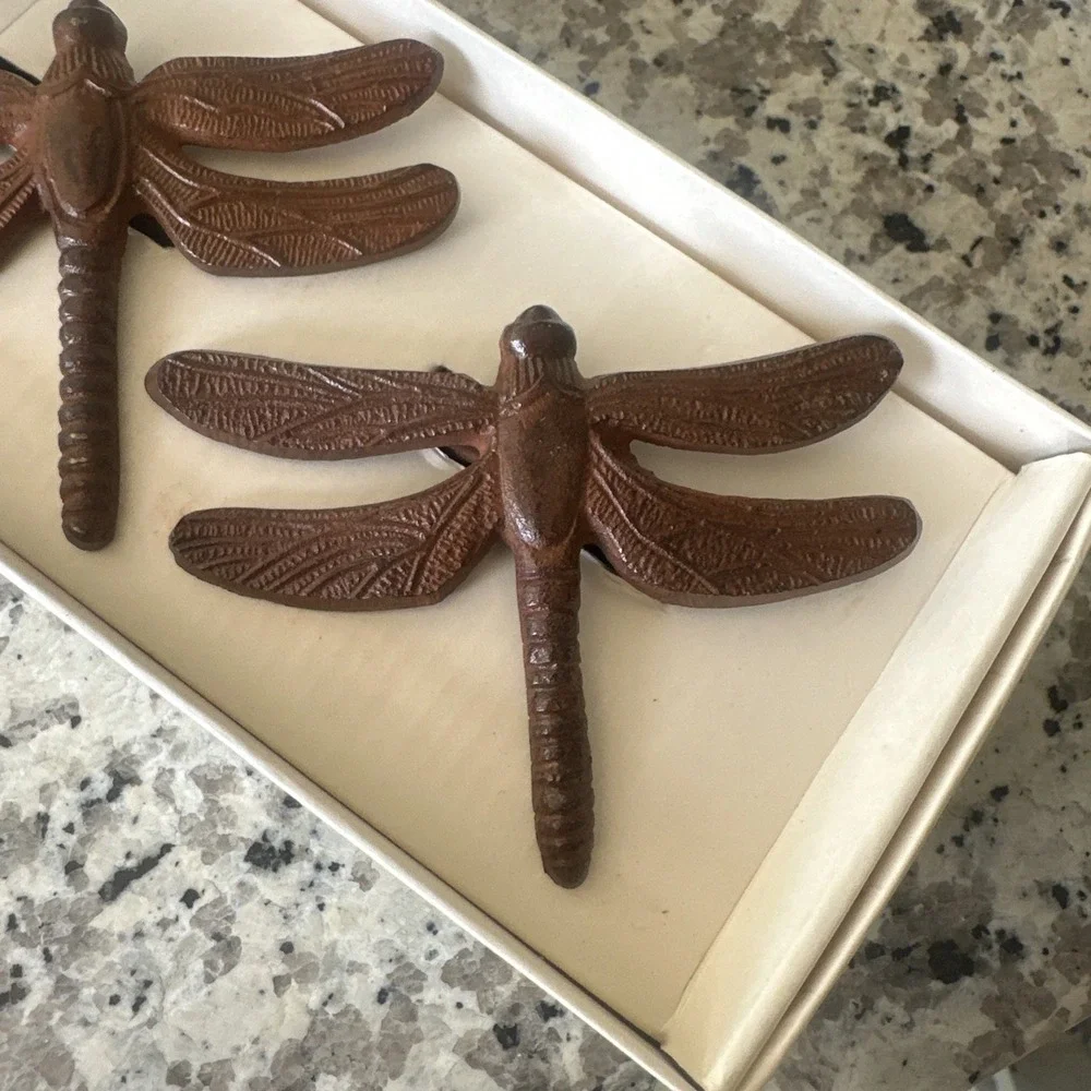 Set of 4 Pier 1 Imports Cast Iron Dragonfly Napkin Rings in Box